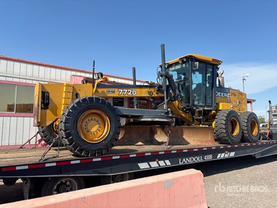 2006 John Deere 772D Motor Grader