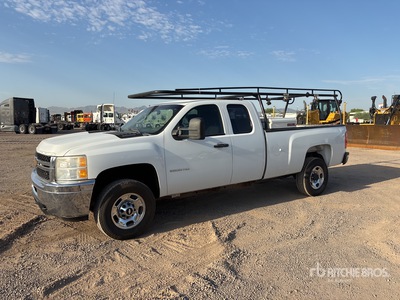 2013 Chevrolet Silverado 2500 HD 4x2 Extended Cab Pickup