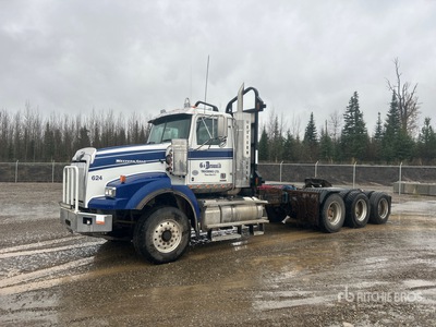 2020 Western Star 4900SA 8x6 Tri/A Day Cab Truck Tractor