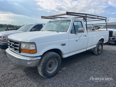 1997 Ford F-250 4x2 Pickup