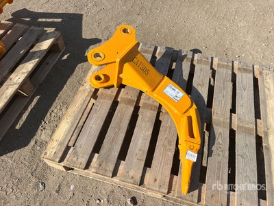 GIYI 28 in Excavator Ripper - Fits Cat 305 (Unused)