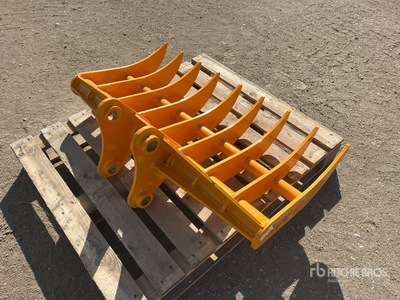 GIYI 44 in Excavator Rake - Fits Cat 305 (Unused)