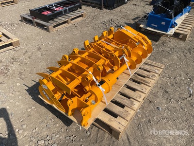 Quantity of (8) VICSEC Excavator Attachments - Fits Cat 301 (Unused)