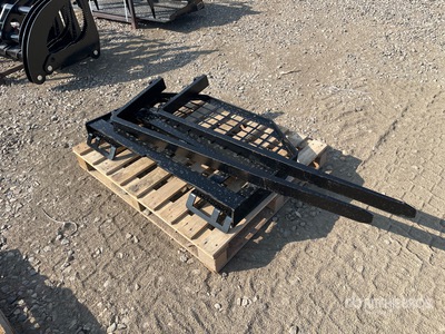 GIYI 60 in Skid Steer Forks (Unused)