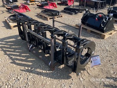 GIYI 72 in Log Skid Steer Grapple (Unused)