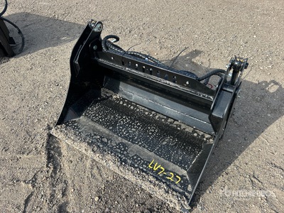 2025 GIYI GY-XKH39F 39 in Multi-Purpose Mini Schranklader bak (Unused)