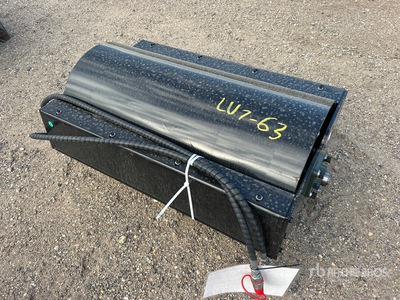 2025 GIYI VR39 39 in Mini Skid Steer Vibratory Roller (Unused)