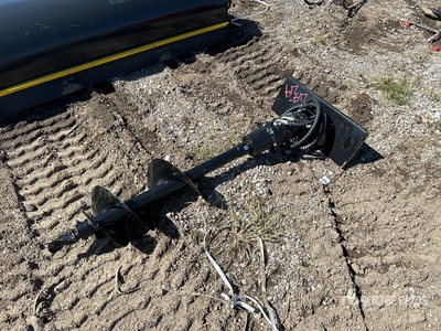 2025 GIYI 12 in Mini Skid Steer Auger (Unused)