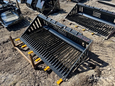 2025 GIYI GY-RB66 66 in Rock Skid Steer Bucket (Unused)