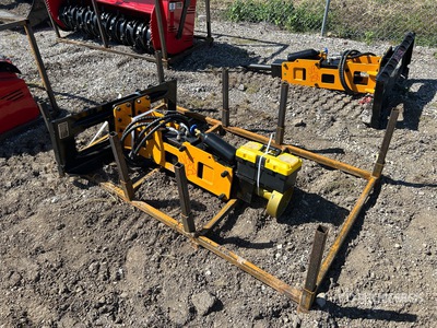 2025 GIYI GY-D680 9 in Skid Steer Post Driver (Unused)