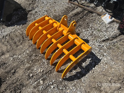 2025 GIYI 44 in مشط الحفارة - Fits CAT 305 (Unused)