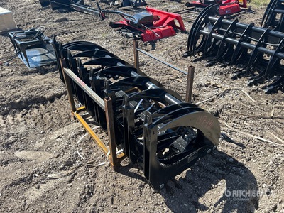 2025 GIYI GYCLG72C 72 in Log Skid Steer Grapple (Unused)