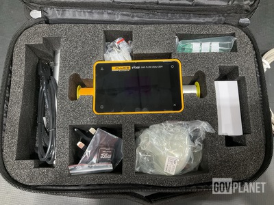 (4) Fluke VT305 Gas Flow Analyzers