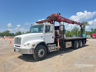 Fassi F240SE 6200 lb Knuckle Boom on 2000 Freightliner FL112 8x4 Boom Truck