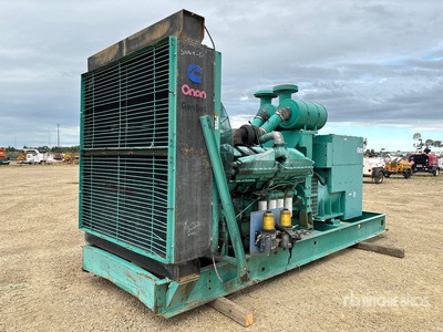 Cummins DFJC-3371185 900 kW Skid-Mounted Groupe électrogène