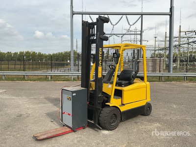 2009 Hyster J3.00XM-861 2380 kg Electric Forklift