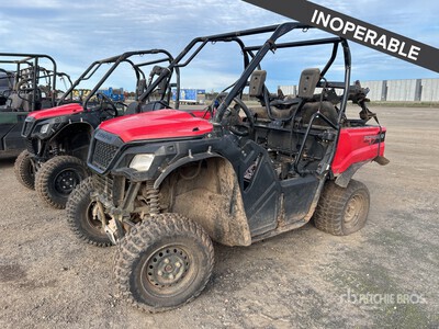 2022 Honda Pioneer 520 4x4 Vehículo utilitario (Inoperable)