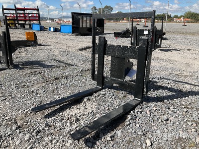 2025 GIYI 29 in Horquillas para Miniexcavadora (Sin Usar) / Mini Excavator Forks Attacco per escavatore (Unused)