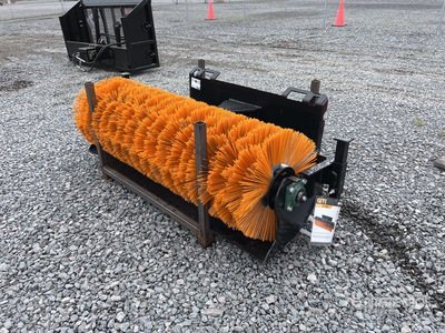 2025 Sweepster SE61 61 in Barredora para Minicargador (Sin Usar) / Skid Steer Sweeper (Unused)