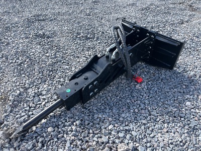 2025 GIYI P45 Mini Martillo Hidraulico para Minicargador (Sin Usar) / Skid Steer Breaker (Unused)