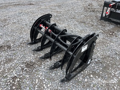 2025 GIYI MCLG60 44 in Grapa para Minicargador (Sin Usar) / Skid Steer Grapple (Unused)