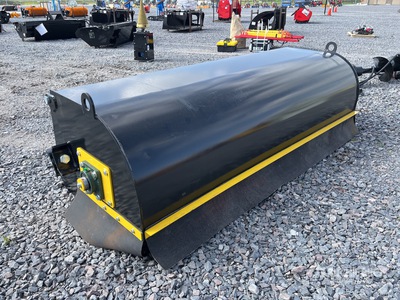 2025 GIYI BS72 72 in Barredora para Minicargador (Sin Usar) / Zamiatarka o sterowaniu burtowym (Unused)