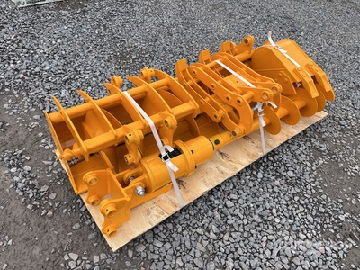 Quantity of (8) 2025 VICSEC Cat 301 VCA-8 Lote de Aditamentos para Miniexcavadora (Sin Usar) / Mini Excavator Attachments (Unused)