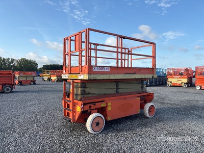 2009 Holland Lift X105EL16 Electric Scissor Lift
