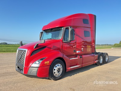 2020 Volvo VNL 6x4 تراكتور شاحنة كابينة النوم (ثنائية المحور)
