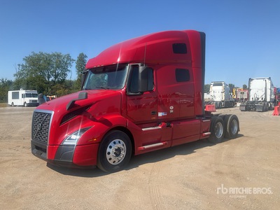 2020 Volvo VNL 6x4 T/A Sleeper Truck Tractor