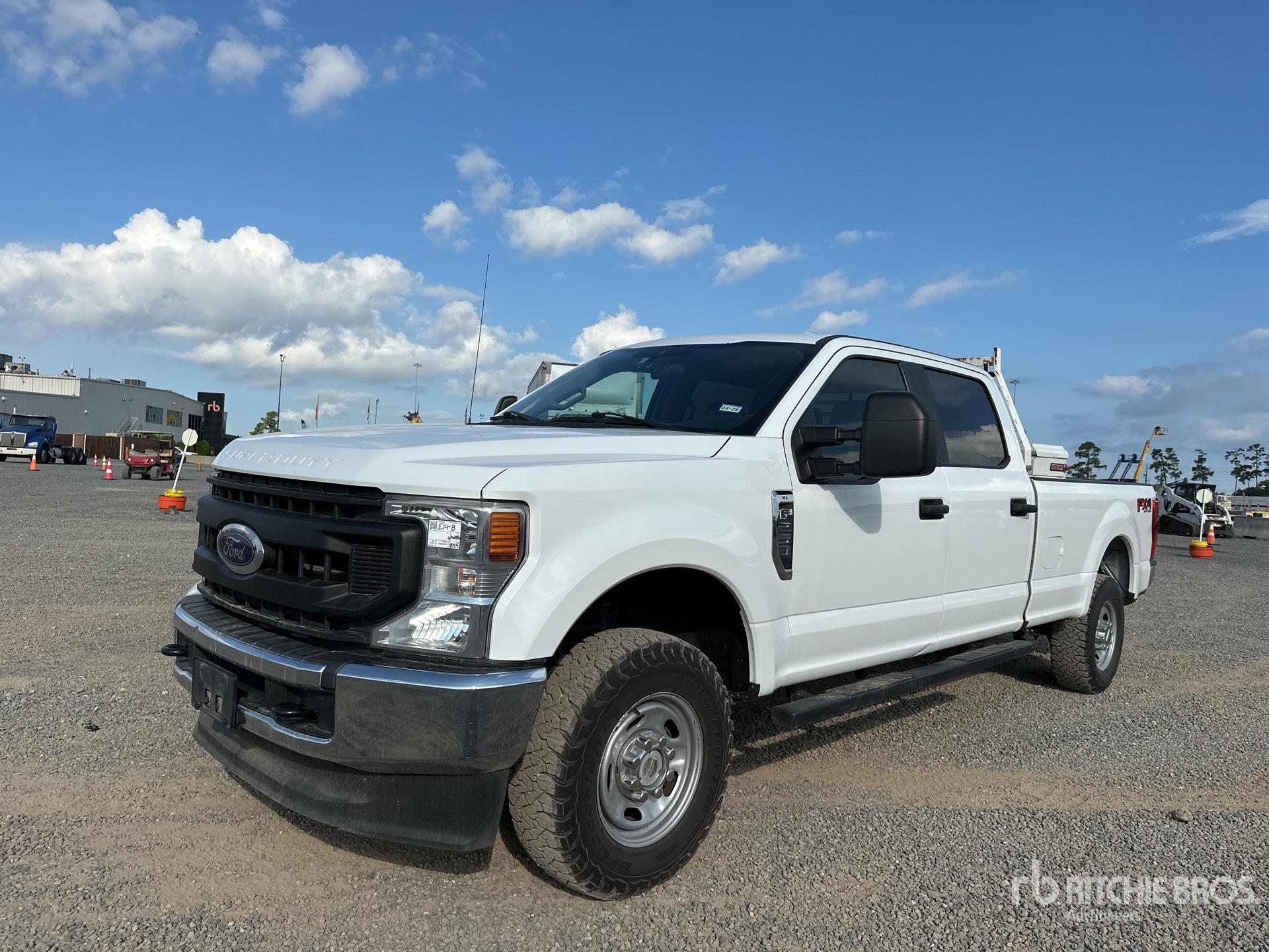 2021 Ford F-250 XL 4x4 Crew Cab Pickup
