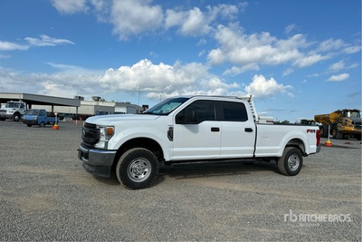 2021 Ford F-250 XL 4x4 Crew Cab Pickup