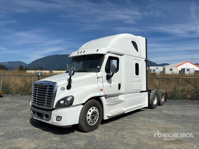 2018 Freightliner Cascadia 125 6x4 T/A Sleeper Truck Tractor