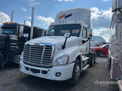 2017 Freightliner Cascadia 125 6x4 Tracteur routier (Inoperable)