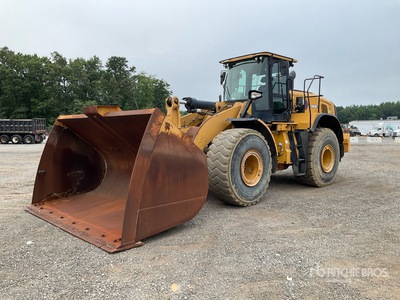 2022 Cat 966M Pala Cargadora