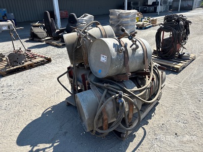 Quantity of Calcium Air tanks Varios, piezas para camion