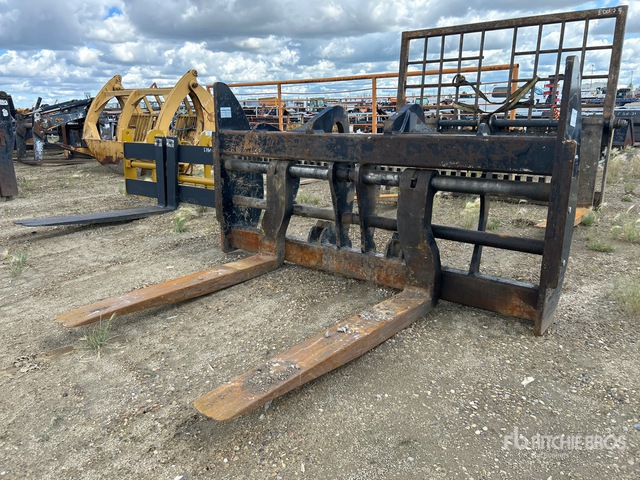 Cat 59 in Q/C Wheel Loader Forks | Ritchie Bros. Auctioneers