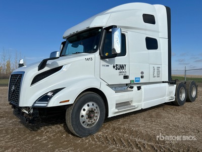 2020 Volvo VNL760 6x4 Ciągnik siodłowy T/A z kabiną sypialną