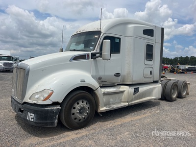 2019 Kenworth T680 6x4 Tracteur routier couchette