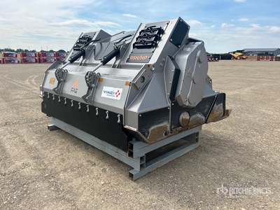 2022 FAE RSH/HP-250 96 in Rock Crusher Accessoire pour Dérouleuse