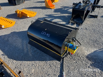 2025 GIYI GY-SE61 61 in Skid Steer Broom (Unused)