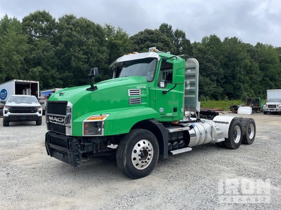 2020 Mack Anthem 6x4 T/A Day Cab Truck Tractor