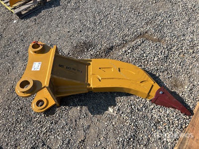 2025 GIYI Excavator Ripper - Fits Cat 320 (Unused)
