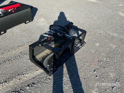 2025 GIYI GY-X PG44C 44 in Mini Benne avec Grappin pour chargeuse à différentiel (Unused)