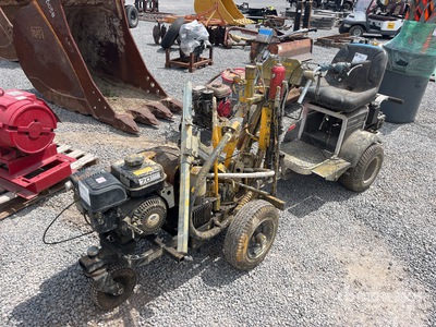 Titan Ride-On Paint Machine Divers - Industriel