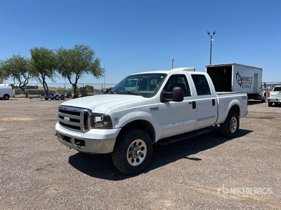 2006 Ford F-250 XLT 4x4 Crew Cab بيك اب