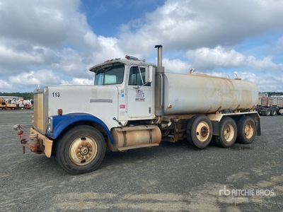 1986 International F-9370 8x4 Water Truck