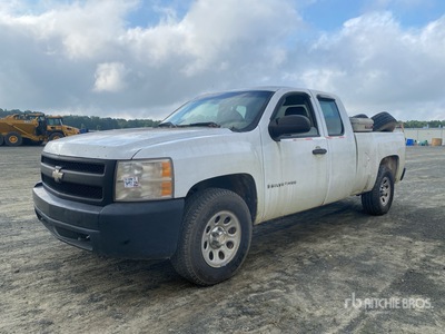2008 Chevrolet Silverado 1500 4x4 Extended Cab Pickup