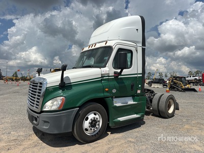 2016 Freightliner Cascadia 125 4x2 S/A Day Cab Truck Tractor