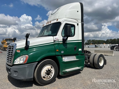 2016 Freightliner Cascadia 125 4x2 Tracteur Routier
